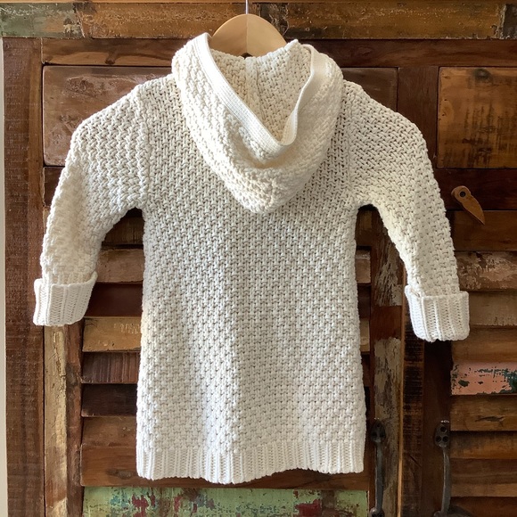 Old Navy “Dumpling” Ivory Long Sweater Coat Sz 2T - Picture 2 of 9